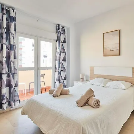 El Palmeral Ha Free Parking Cadiz