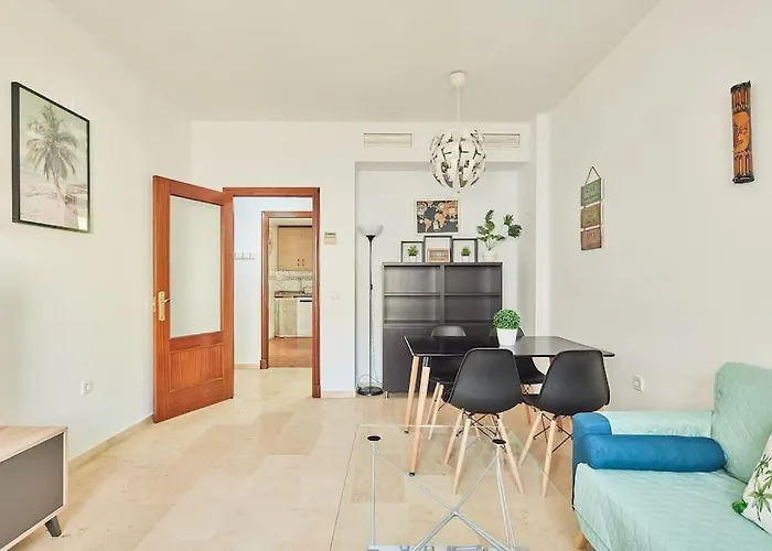 El Palmeral Ha Free Parking Apartment