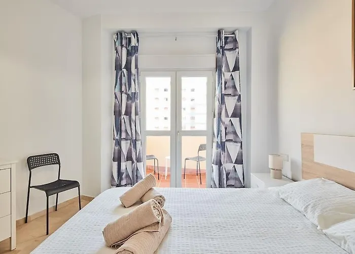 El Palmeral Ha Free Parking Apartment